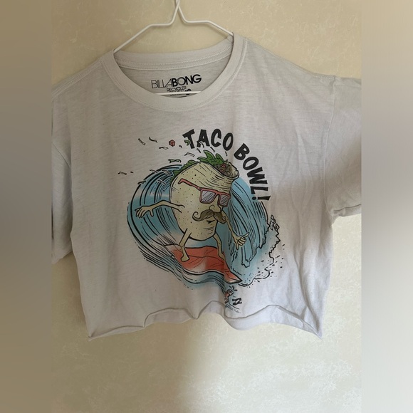 vintage billabong graphic tee, size small, white - Picture 4 of 4